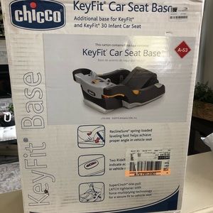 Chicco keyfit 30 car seat base (only)
